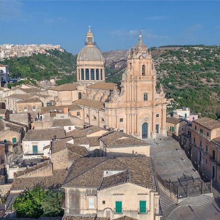 Appartamenti Vista Duomo - Ibla - Pomelia รากูซา ภายนอก รูปภาพ