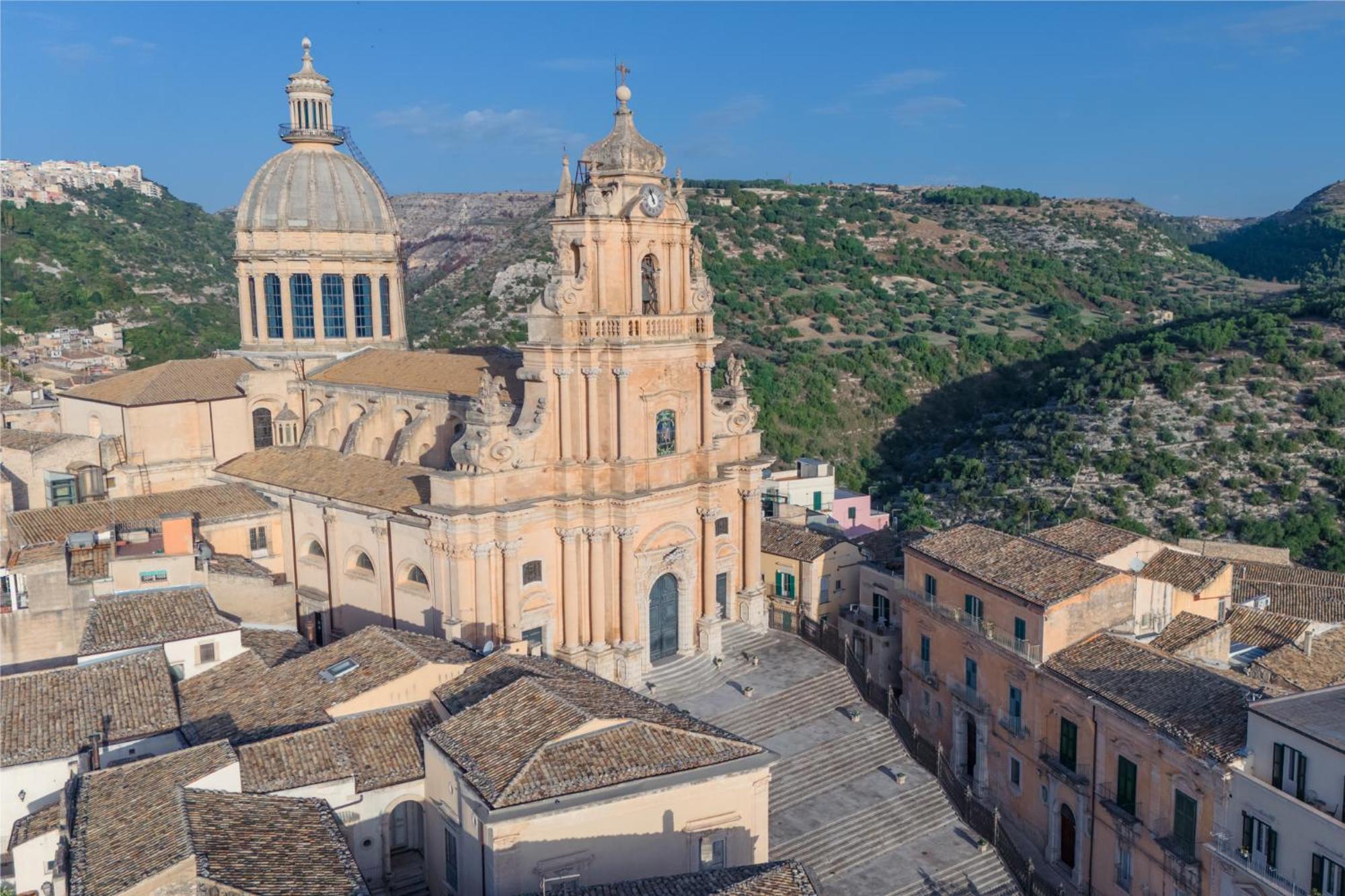 Appartamenti Vista Duomo - Ibla - Pomelia รากูซา ภายนอก รูปภาพ