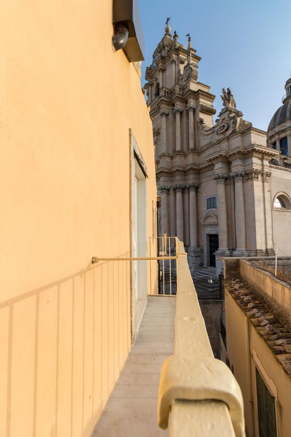 Appartamenti Vista Duomo - Ibla - Pomelia รากูซา ภายนอก รูปภาพ