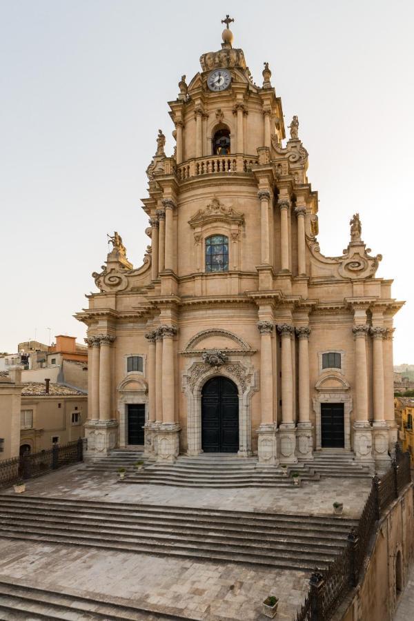 Appartamenti Vista Duomo - Ibla - Pomelia รากูซา ภายนอก รูปภาพ