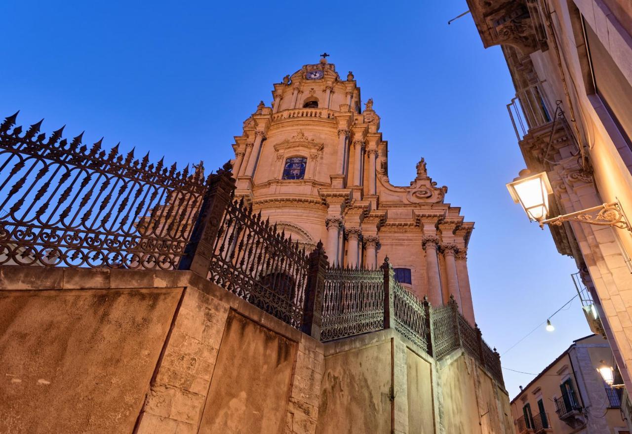 Appartamenti Vista Duomo - Ibla - Pomelia รากูซา ภายนอก รูปภาพ