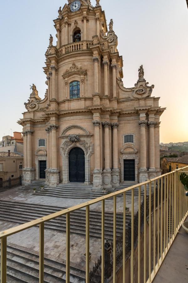 Appartamenti Vista Duomo - Ibla - Pomelia รากูซา ภายนอก รูปภาพ